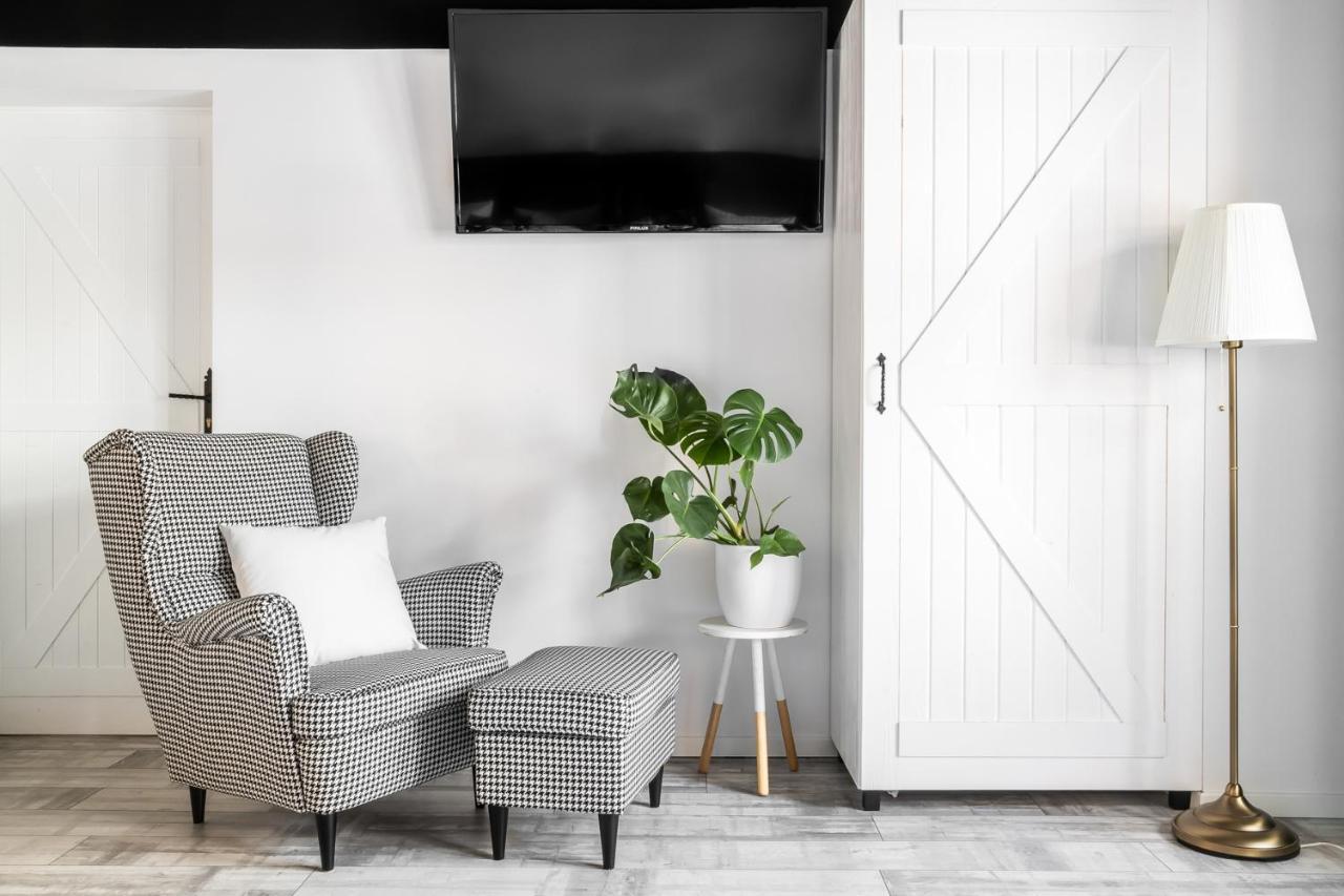 Apartamenty Dvoor1924 波罗宁 外观 照片